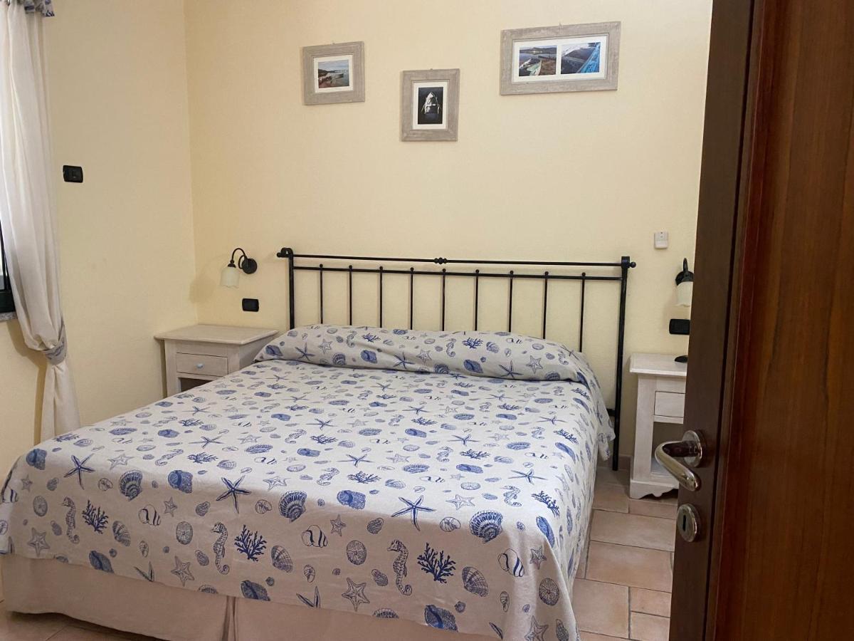 Hotel Villa Del Parco La Maddalena  Eksteriør bilde