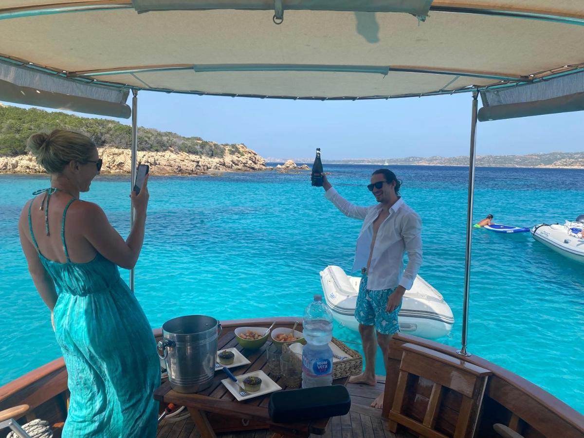 Hotel Villa Del Parco La Maddalena  Eksteriør bilde