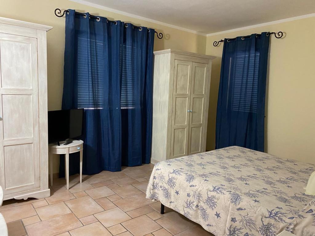 Hotel Villa Del Parco La Maddalena  Eksteriør bilde