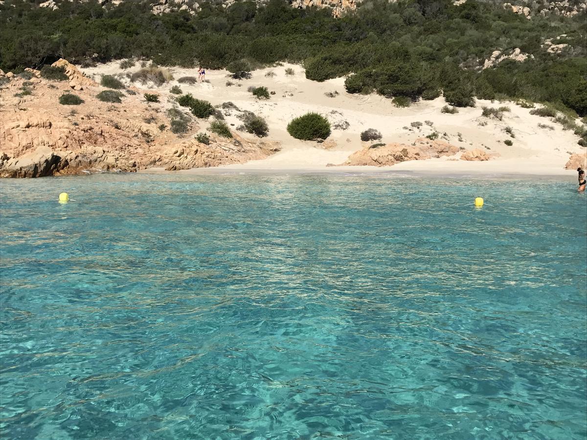 Hotel Villa Del Parco La Maddalena  Eksteriør bilde