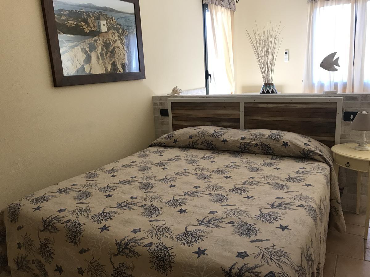 Hotel Villa Del Parco La Maddalena  Eksteriør bilde